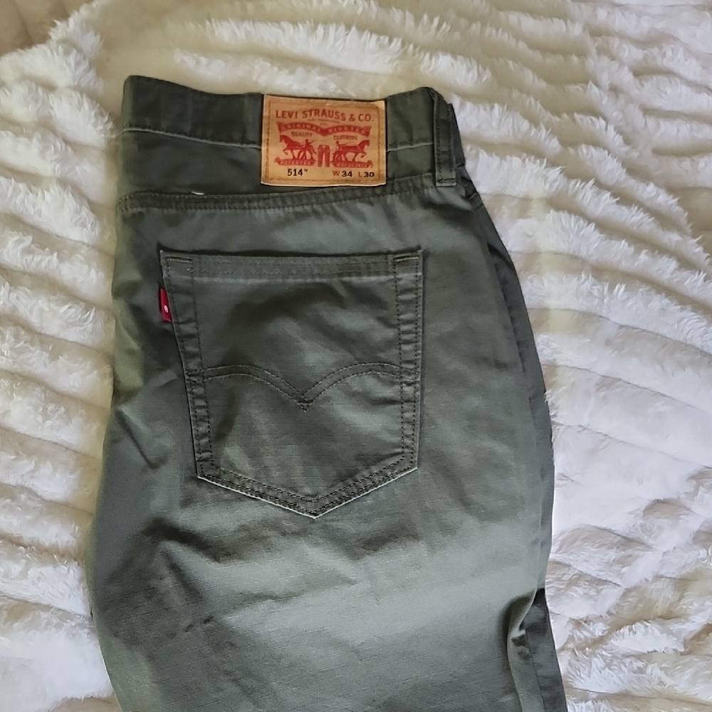 Levi's Men's Olive Jeans